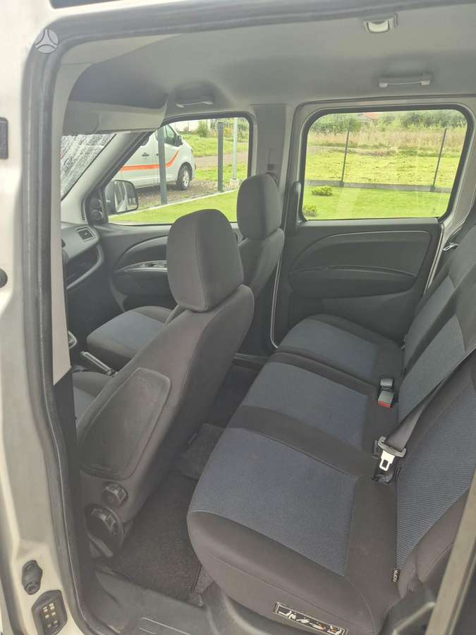 Opel Combo, 1.6 l., mpv / minivan