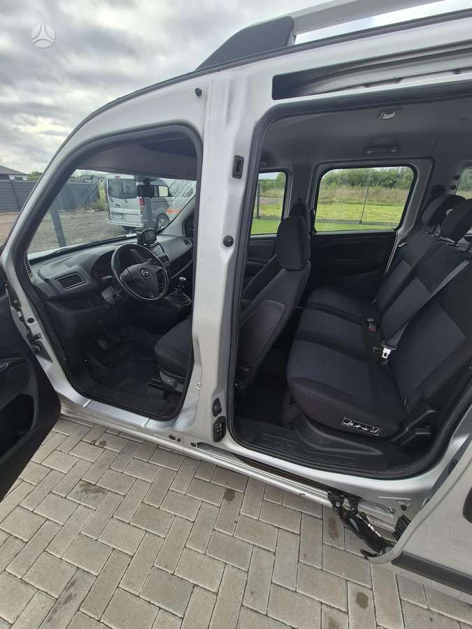 Opel Combo, 1.6 l., mpv / minivan