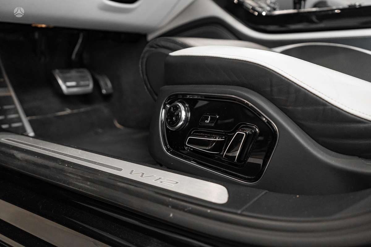 Audi A8 L, 6.3 l., Седан