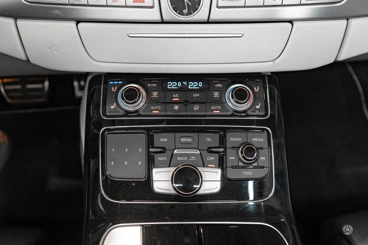 Audi A8 L, 6.3 l., Седан