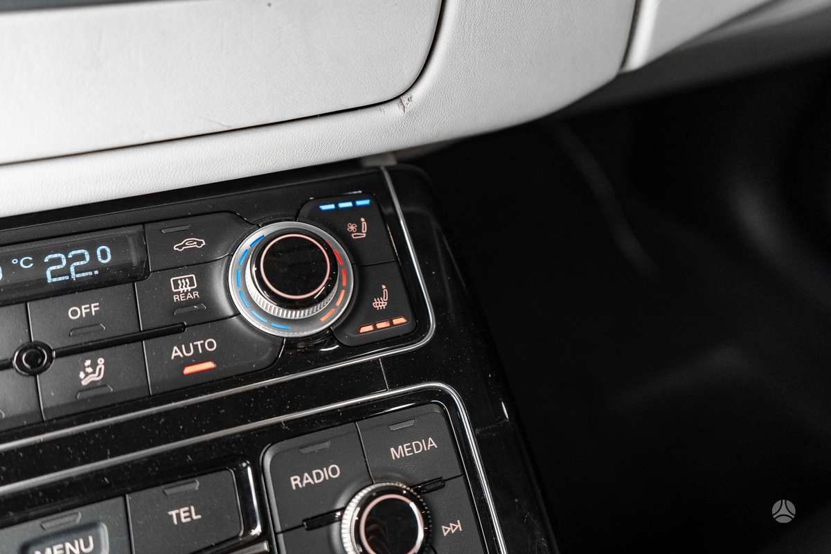 Audi A8 L, 6.3 l., Седан