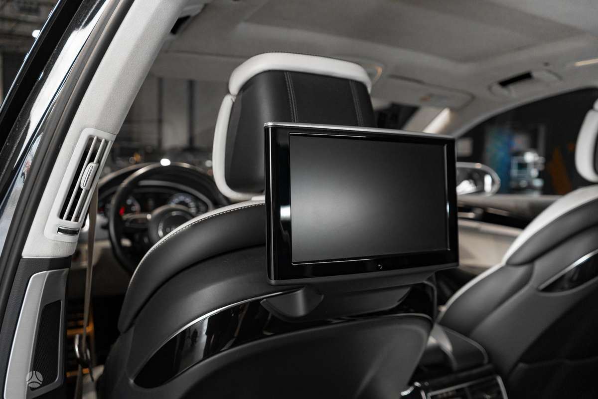 Audi A8 L, 6.3 l., Седан