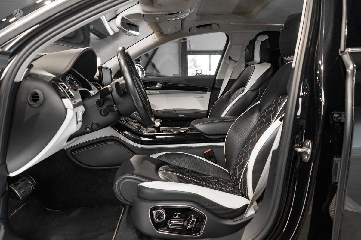 Audi A8 L, 6.3 l., Седан