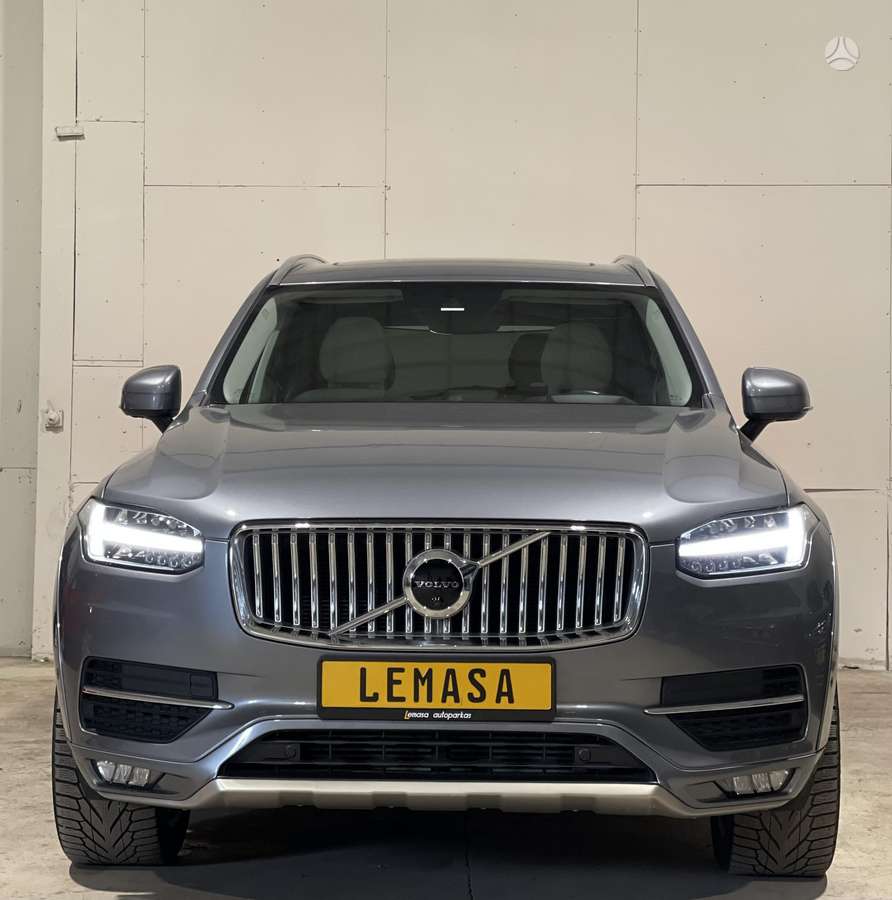 Volvo XC90, 2.0 l., off-road / crossover