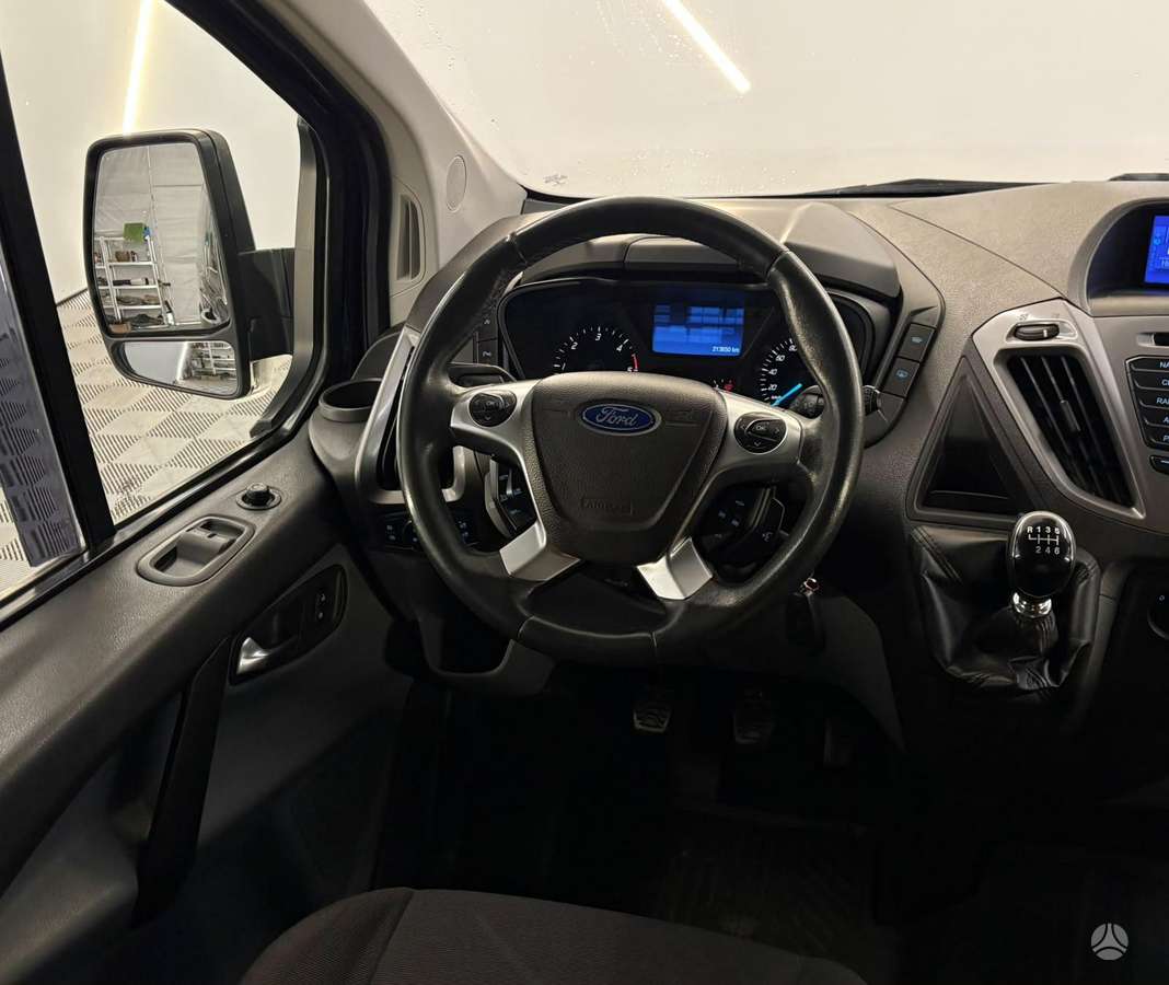 Ford Transit Custom, 2.2 l., Минивэн