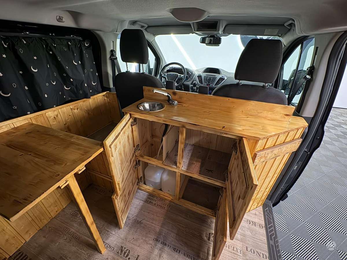 Ford Transit Custom, 2.2 l., mpv / minivan