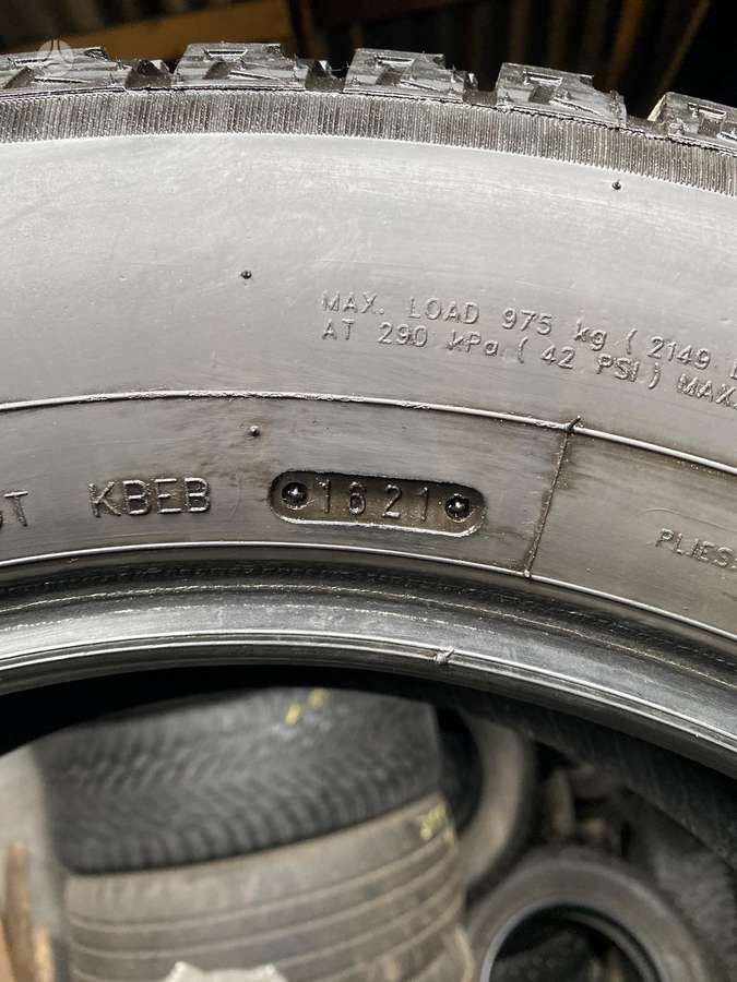 Antares, žieminės 235/60 R18