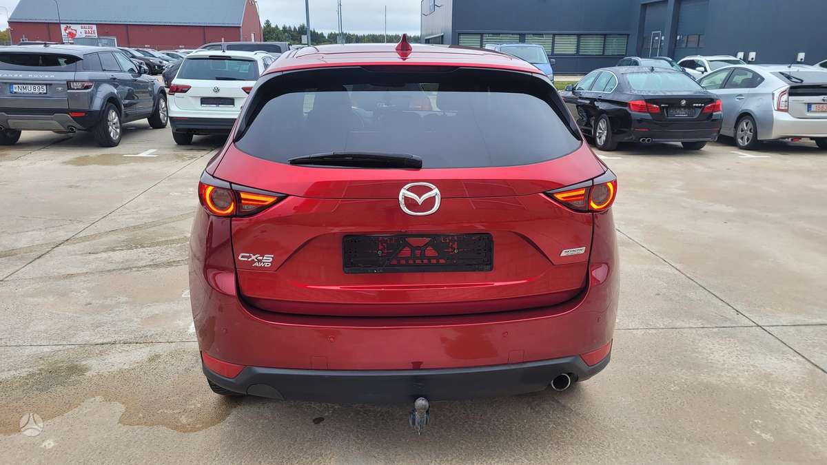 Mazda CX-5, 2.2 l., off-road / crossover