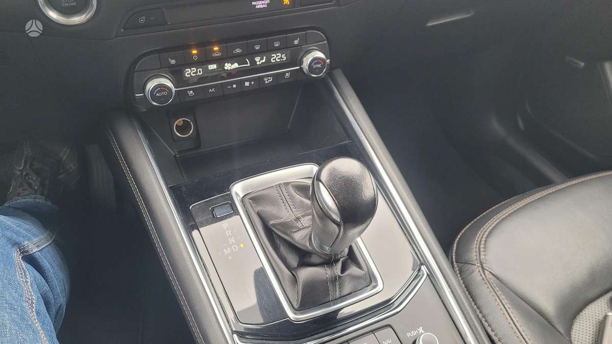 Mazda CX-5, 2.2 l., Внедорожник / Кроссовер