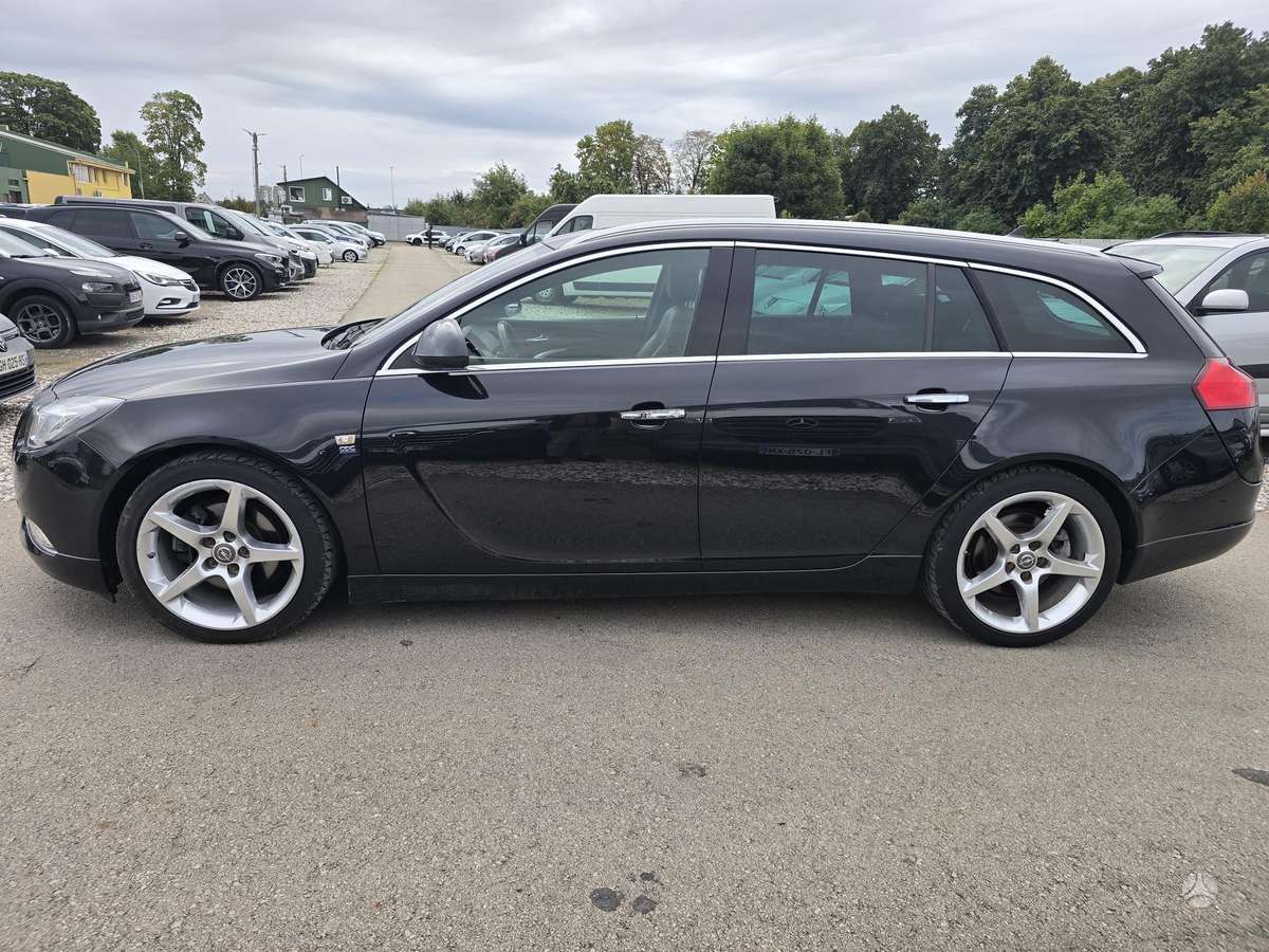 Opel Insignia, 2.0 l., universalas