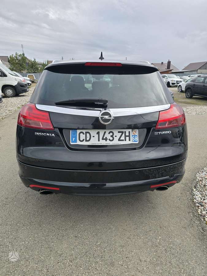 Opel Insignia, 2.0 l., universalas