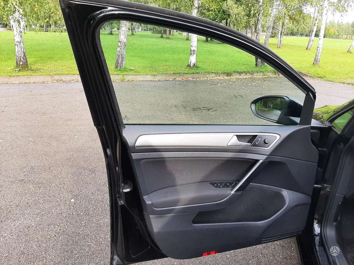 Volkswagen Golf 2014 — photo 10