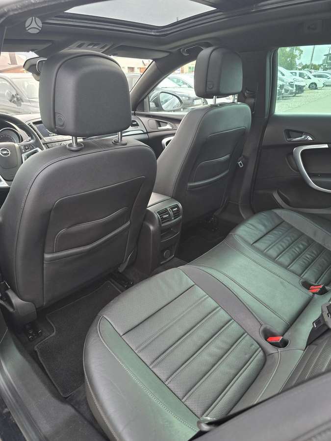 Opel Insignia, 2.0 l., Универсал