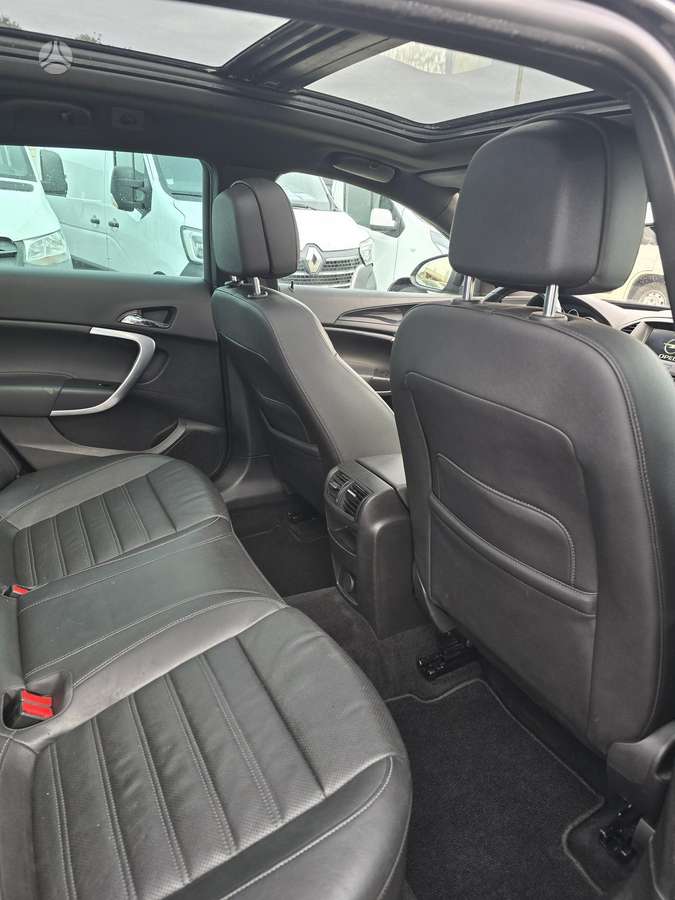 Opel Insignia, 2.0 l., wagon