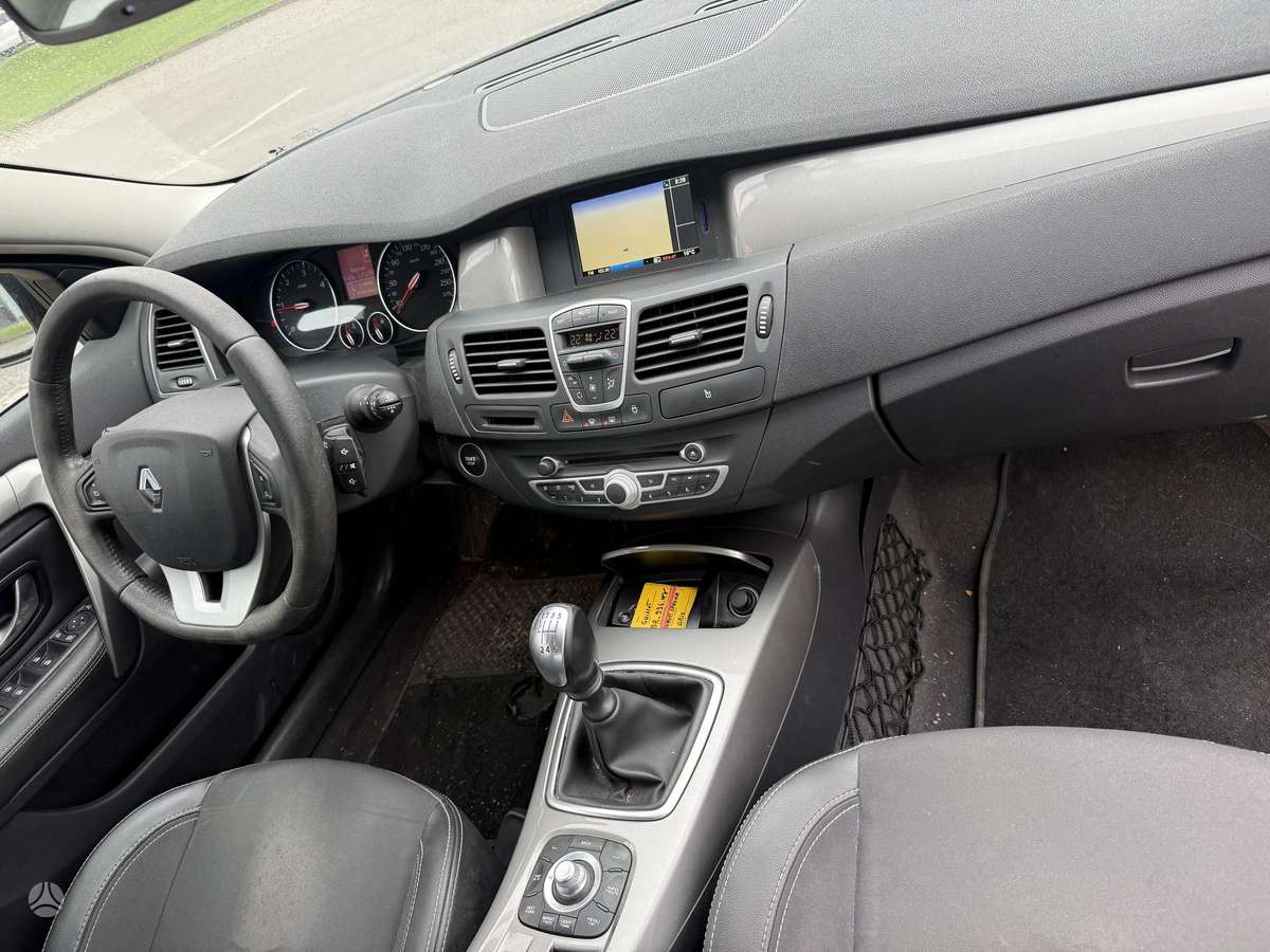 Renault Laguna, 1.5 l., Хэтчбек