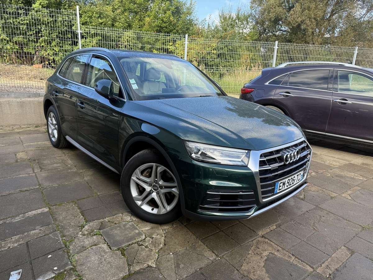 Audi Q5, 2.0 l., Внедорожник / Кроссовер