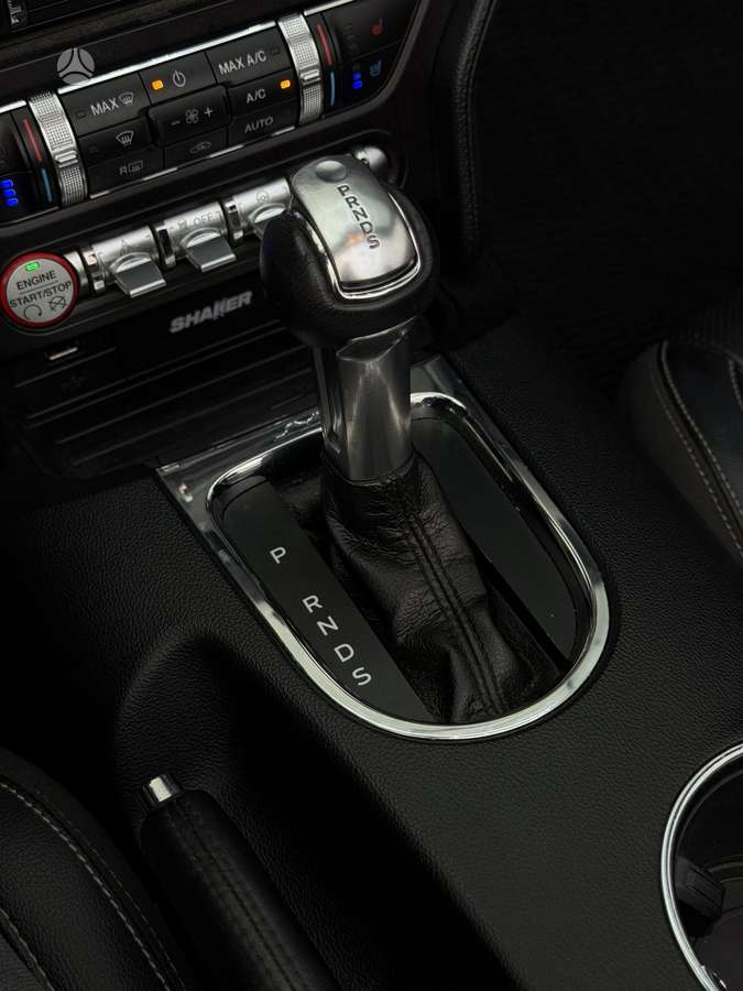 Ford Mustang, 2.3 l., Кабриолет