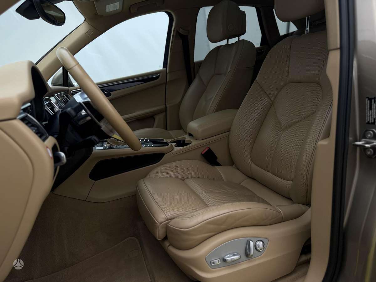 Porsche Macan, 3.0 l., Внедорожник / Кроссовер