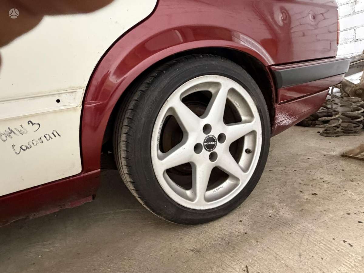 BMW 318, 1.8 l., Универсал