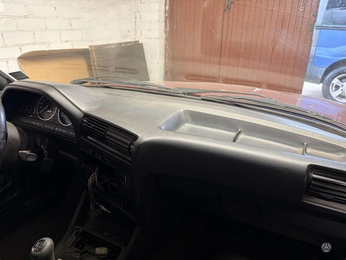 BMW 318, 1.8 l., Универсал