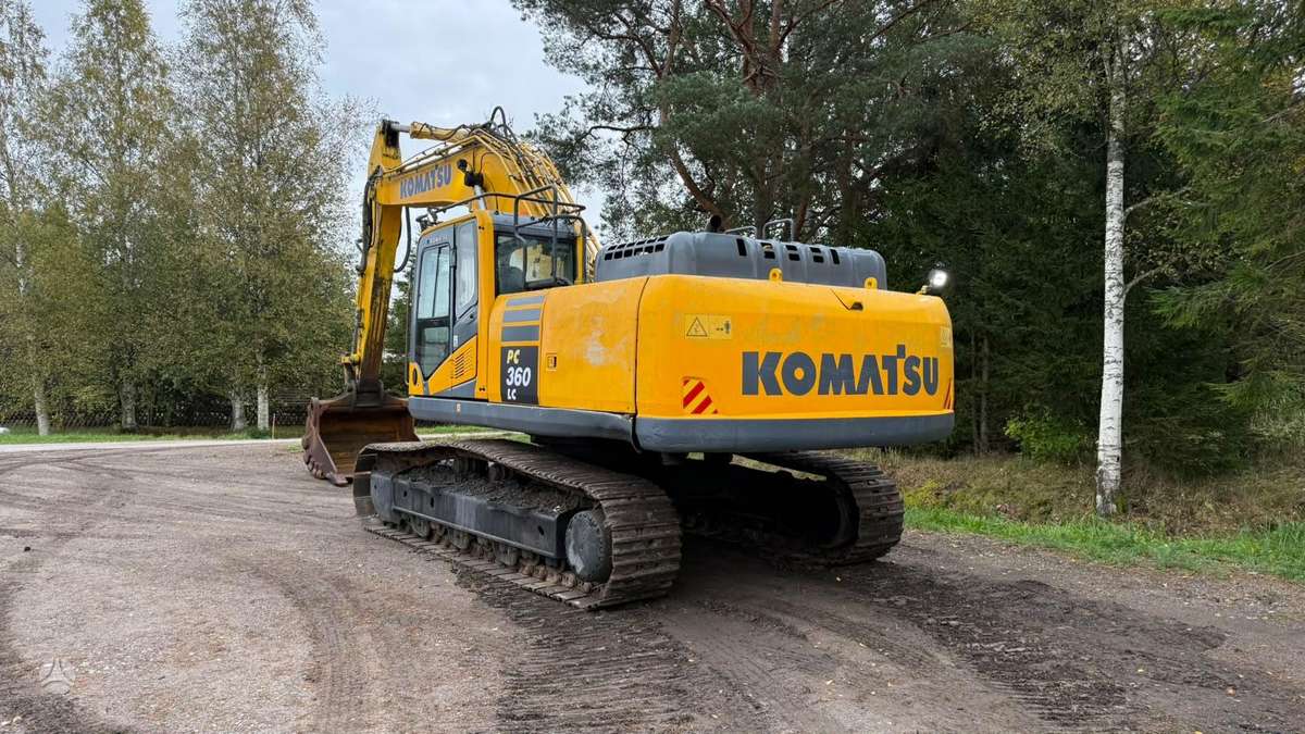 Komatsu PC360LC-10, ekskavatori