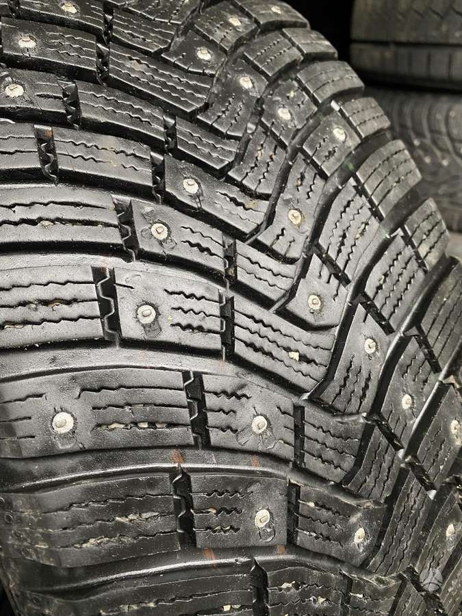 Continental, winter 225/55 R17