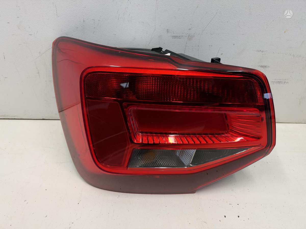 Audi Q2 lights