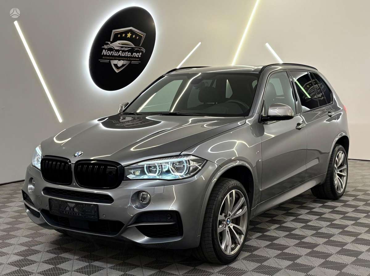 BMW X5, 3.0 l., off-road / crossover