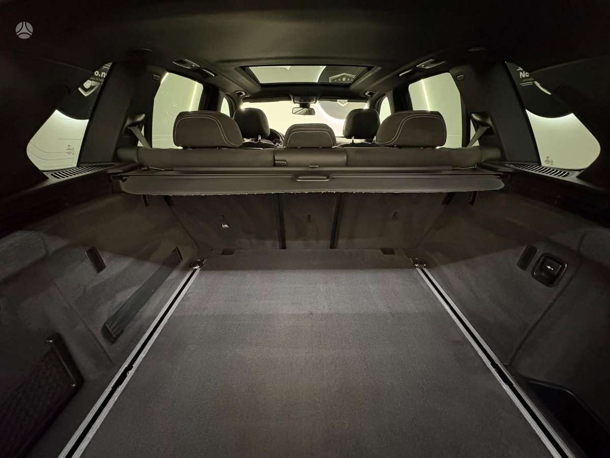BMW X5, 3.0 l., off-road / crossover