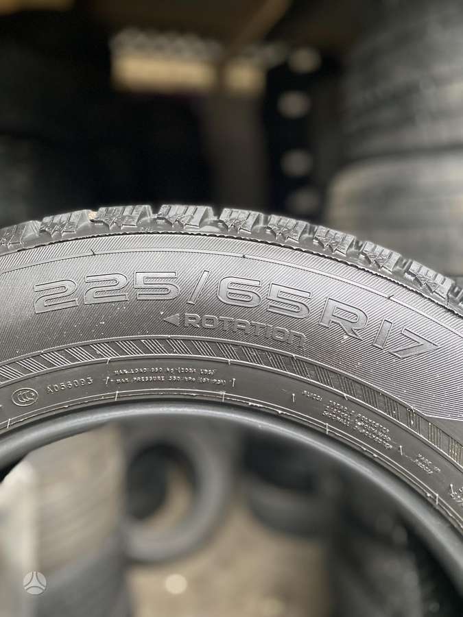 Nokian, žieminės 225/65 R17