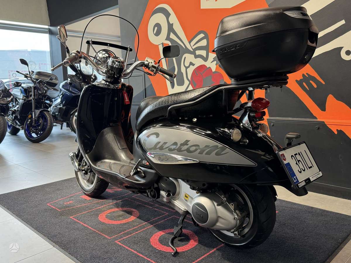 Aprilia Mojito Custom 125cc, scooters / mopeds