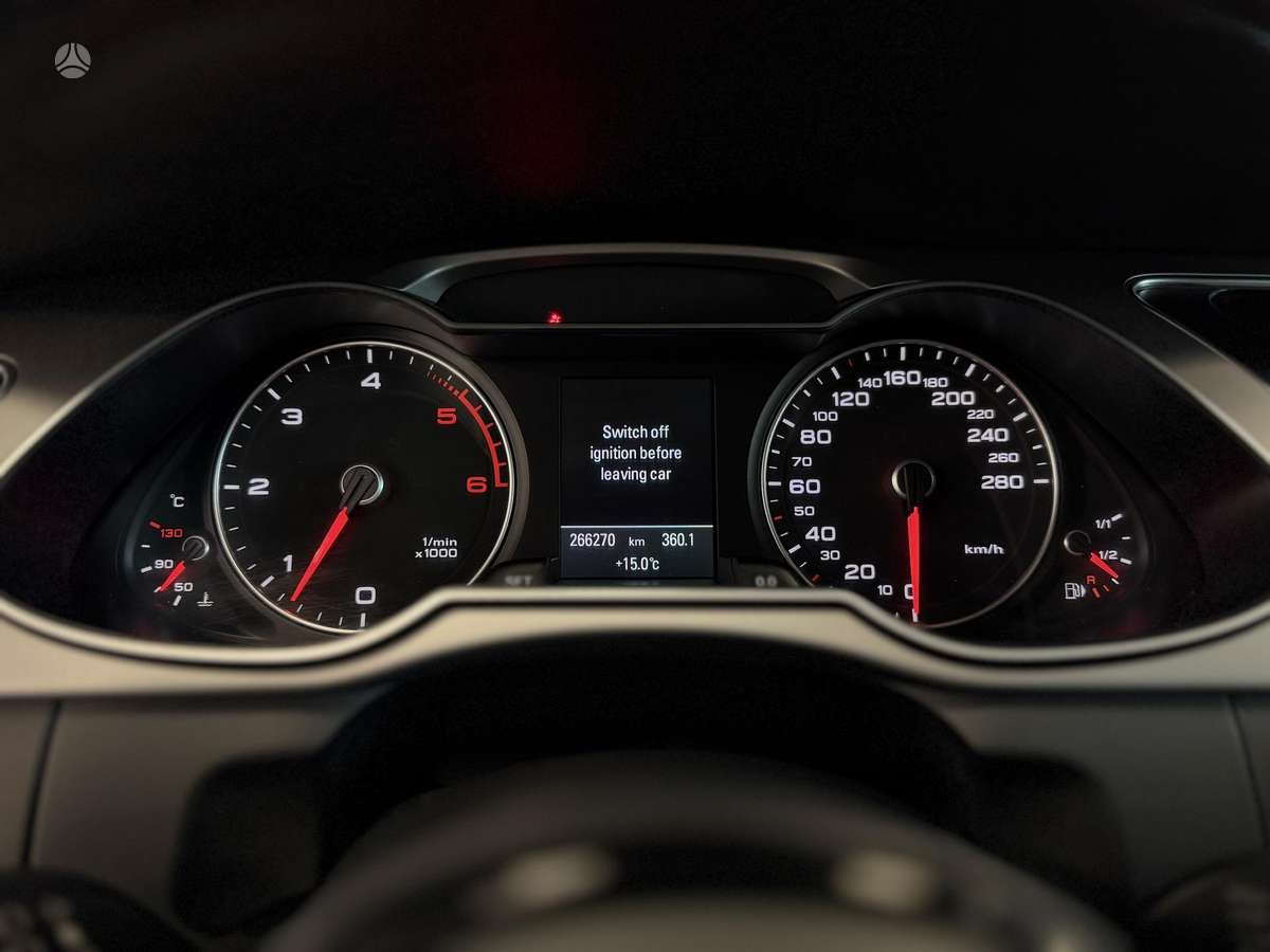 Audi A4, 3.0 l., universalas