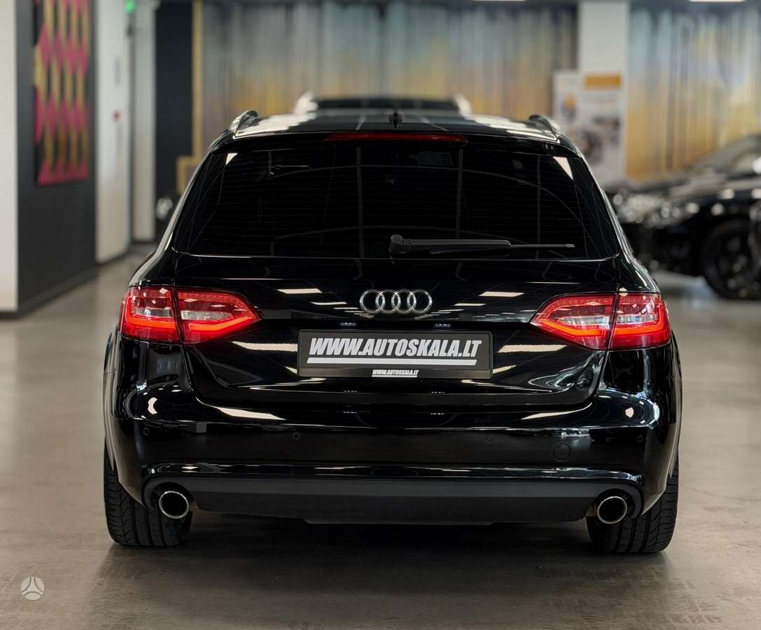 Audi A4, 3.0 l., universalas