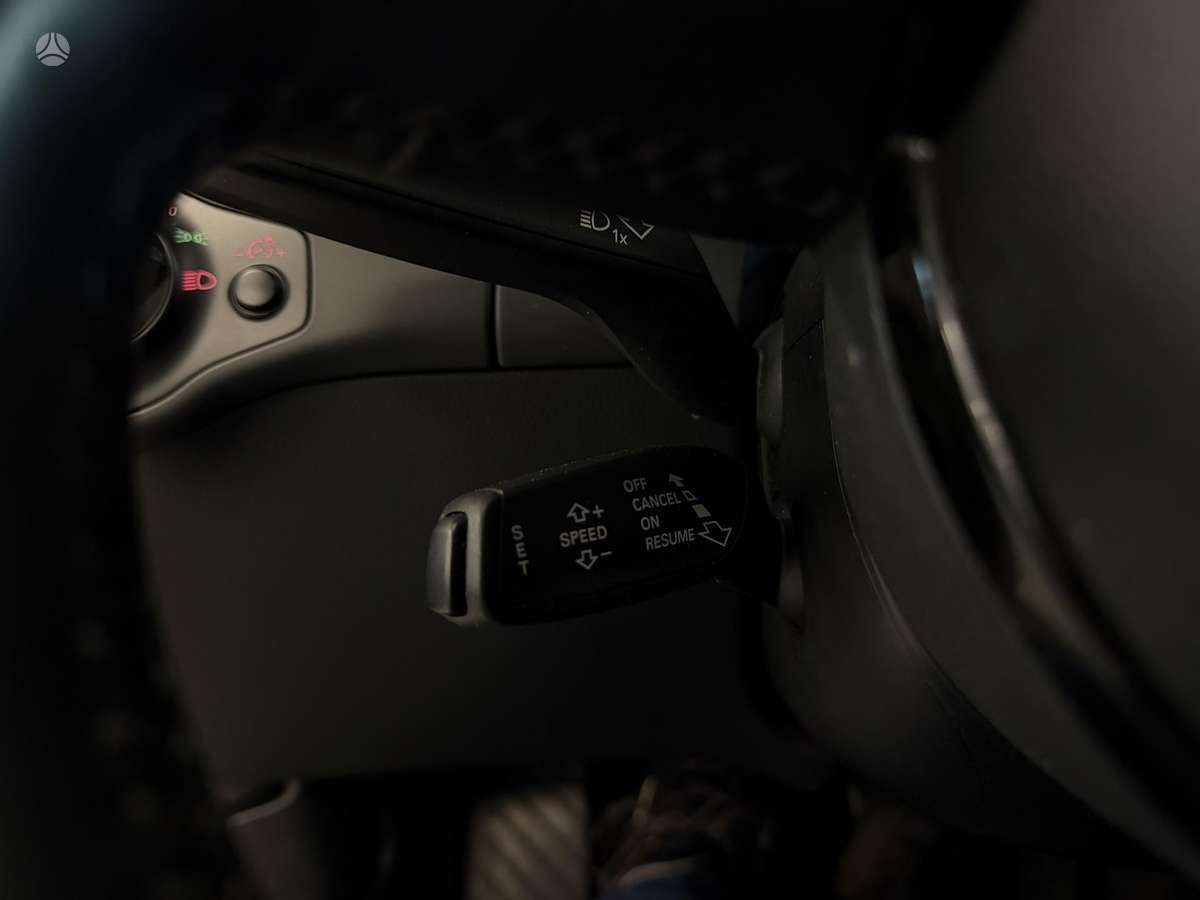 Audi A4, 3.0 l., universalas