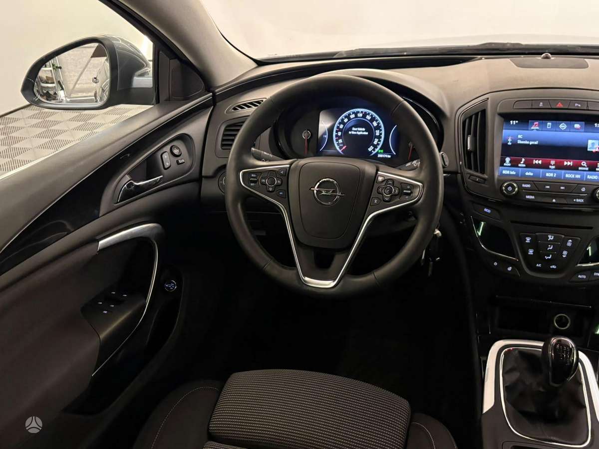 Opel Insignia, 2.0 l., universalas