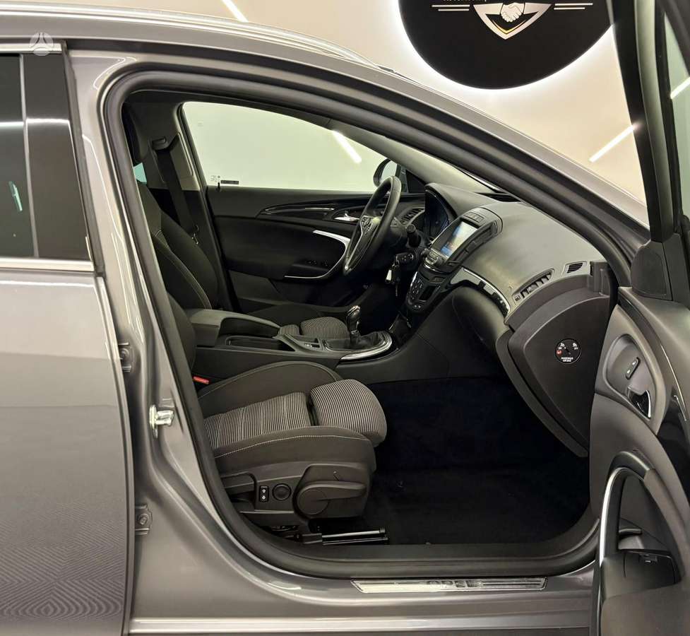 Opel Insignia, 2.0 l., wagon
