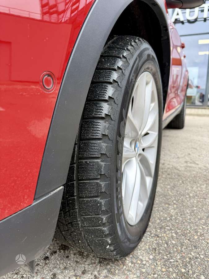 BMW X4, 2.0 l., off-road / crossover