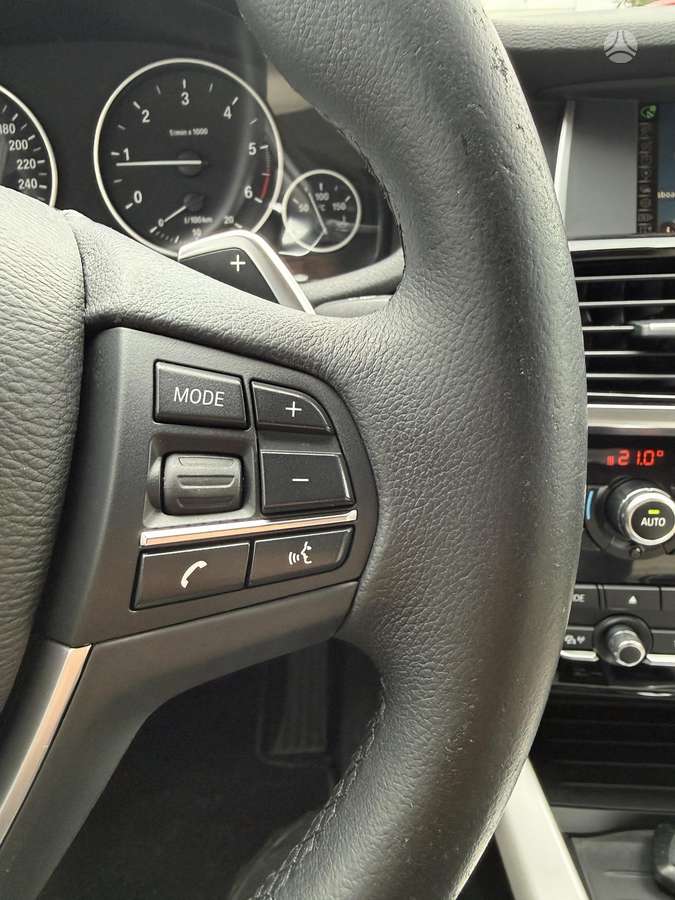 BMW X4, 2.0 l., off-road / crossover
