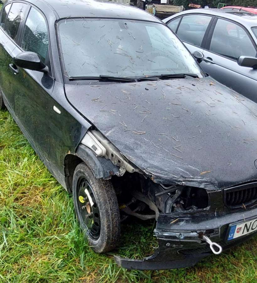 BMW 116, 1.6 l., hatchback