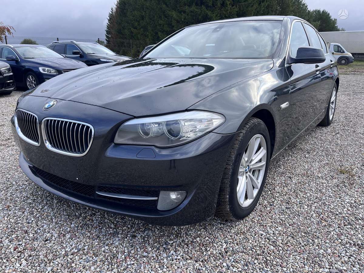 BMW 520, 2.0 l., Седан