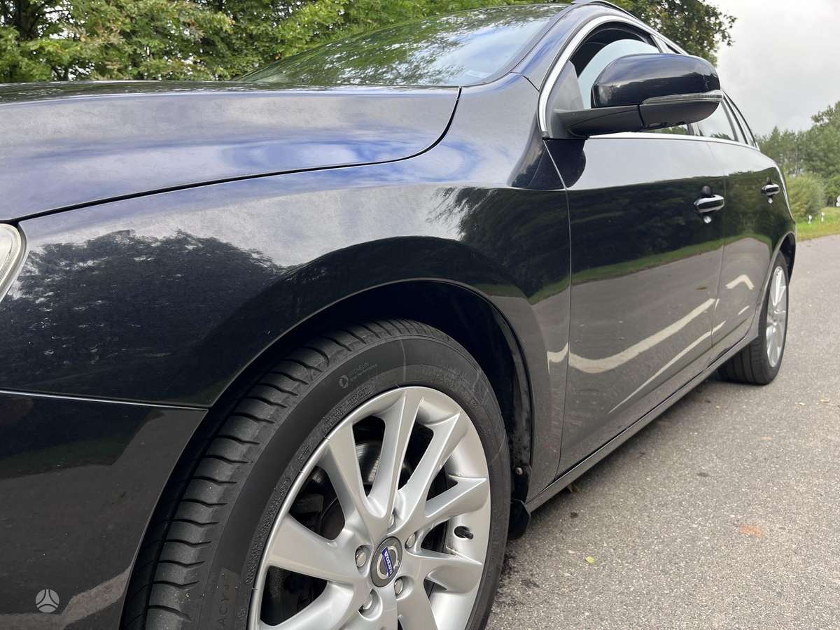 Volvo V60, 2.0 l., wagon