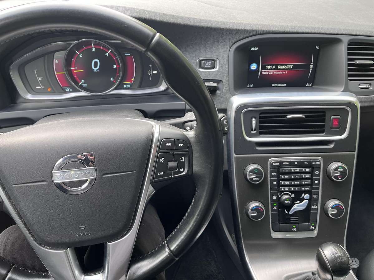 Volvo V60, 2.0 l., universalas