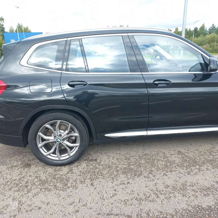 BMW X3, 2.0 l., Внедорожник / Кроссовер