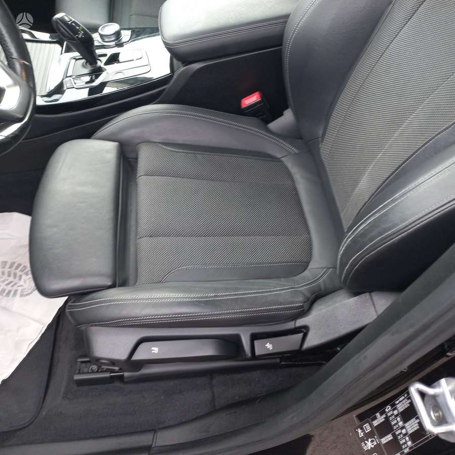 BMW X3, 2.0 l., Внедорожник / Кроссовер