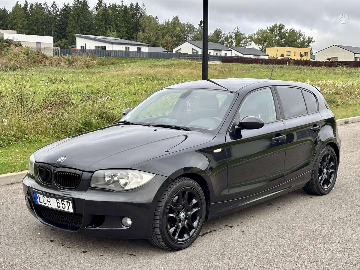 BMW 120, 2.0 l., Хэтчбек