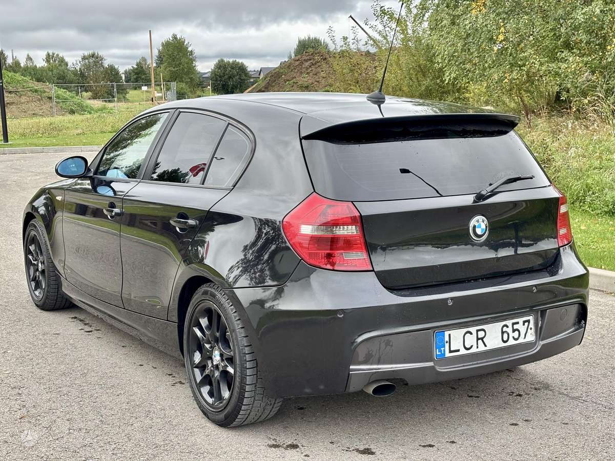 BMW 120, 2.0 l., Хэтчбек