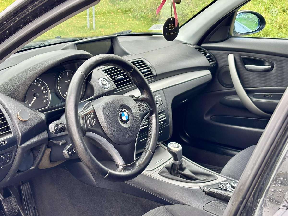 BMW 120, 2.0 l., Хэтчбек
