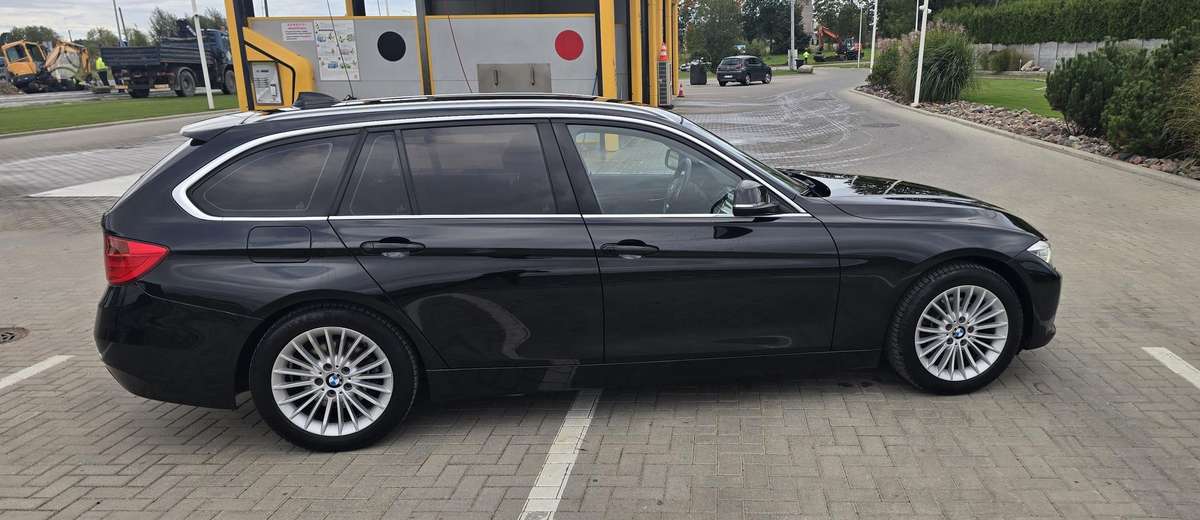 BMW 320, 2.0 l., wagon