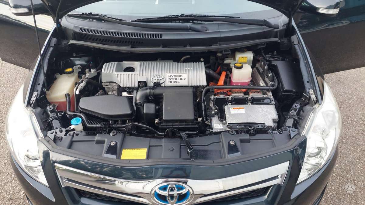 Toyota Auris, 1.8 l., hatchback