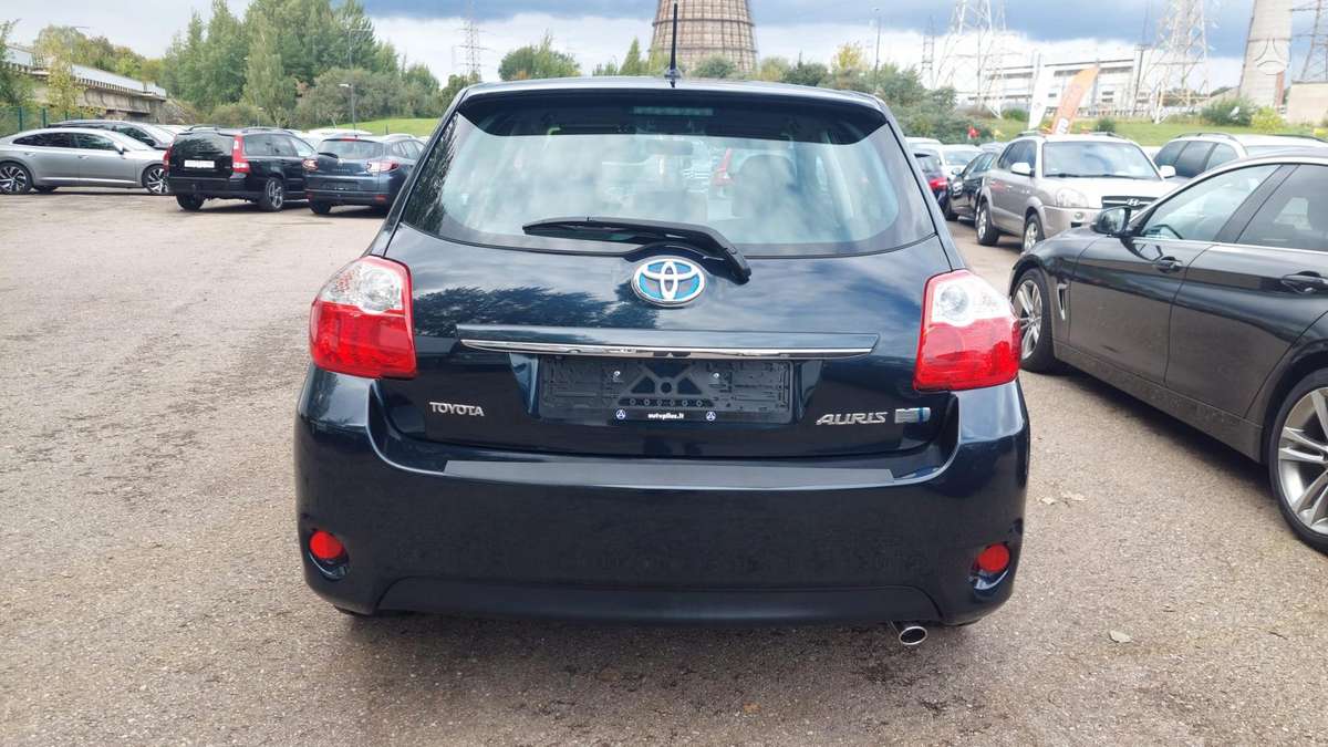 Toyota Auris, 1.8 l., hatchback